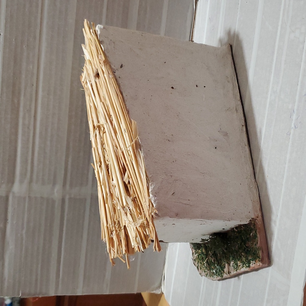 Andmade Rustic Nativity Stable - Picture 7 of 12